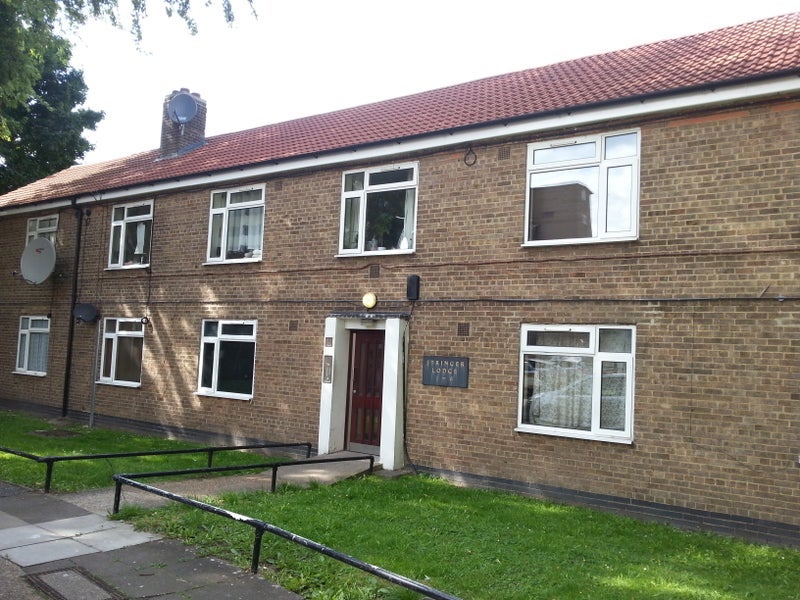 Room Clapham Road Estate in Greater London