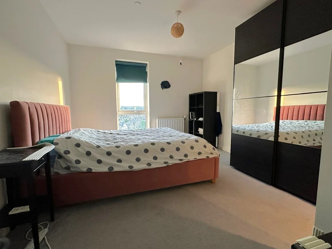Flat Hampden Road in Greater London