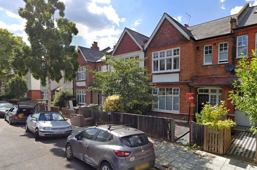 House Fawnbrake Avenue in Greater London