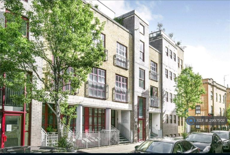 Flat Eagle Works in Greater London