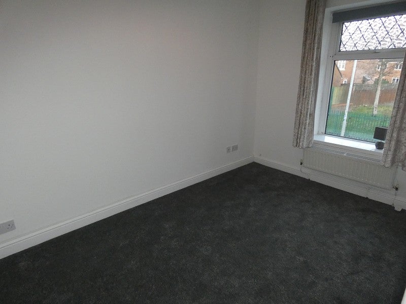 House Pantyrheol in Neath