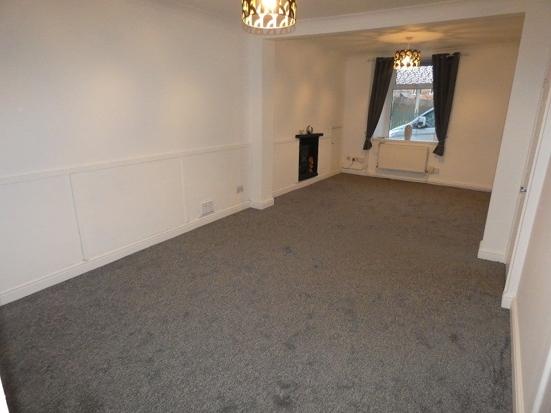 House Pantyrheol in Neath