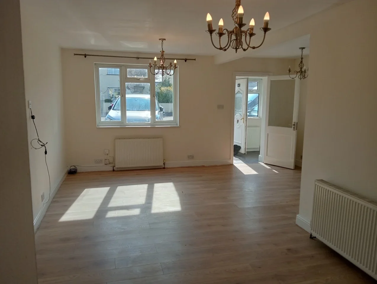 House Molesey Avenue in Elmbridge