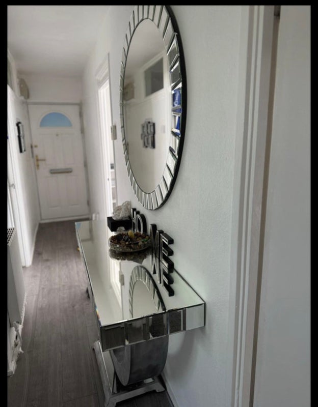 Room Tudor Road in Greater London