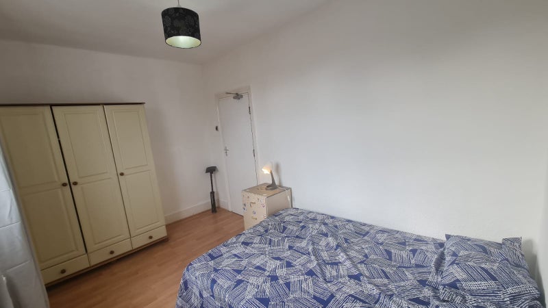 Flat Lordship Lane in Greater London