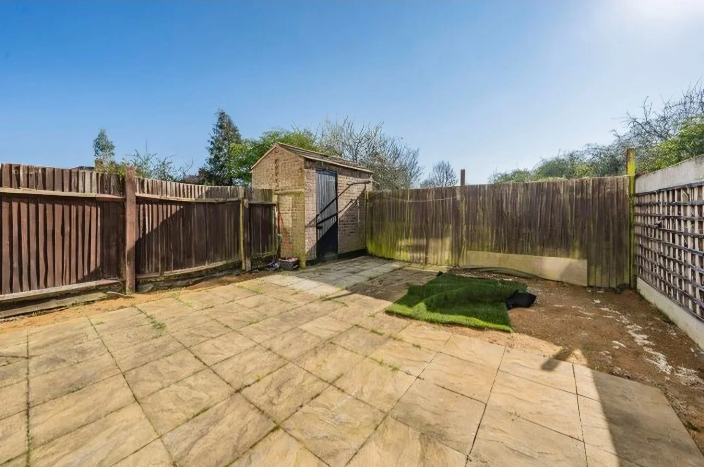 House Lordship Road in Greater London