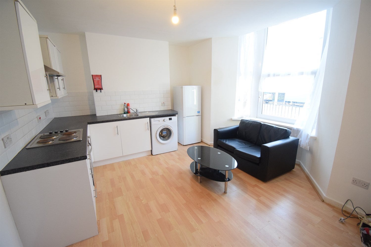 Flat Piercefield Place in Cardiff