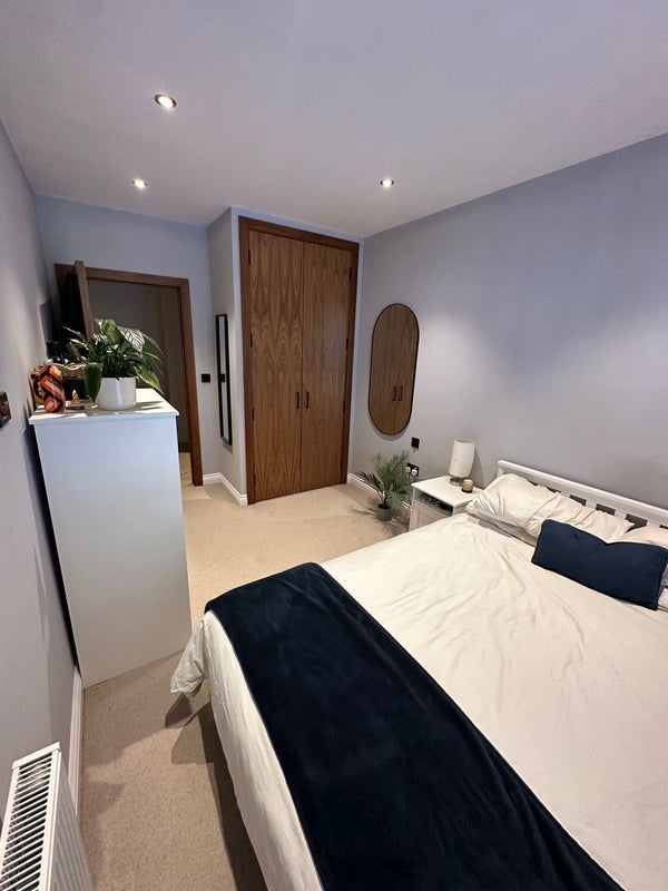 Room Balham High Road in Greater London