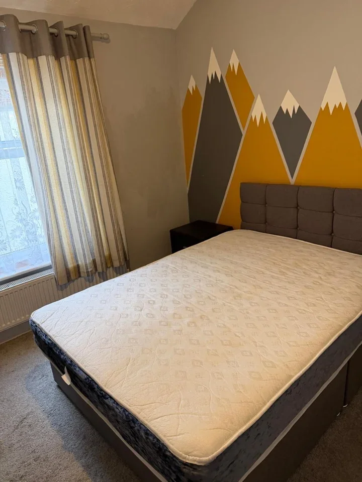 Room Testwood Road in Southampton