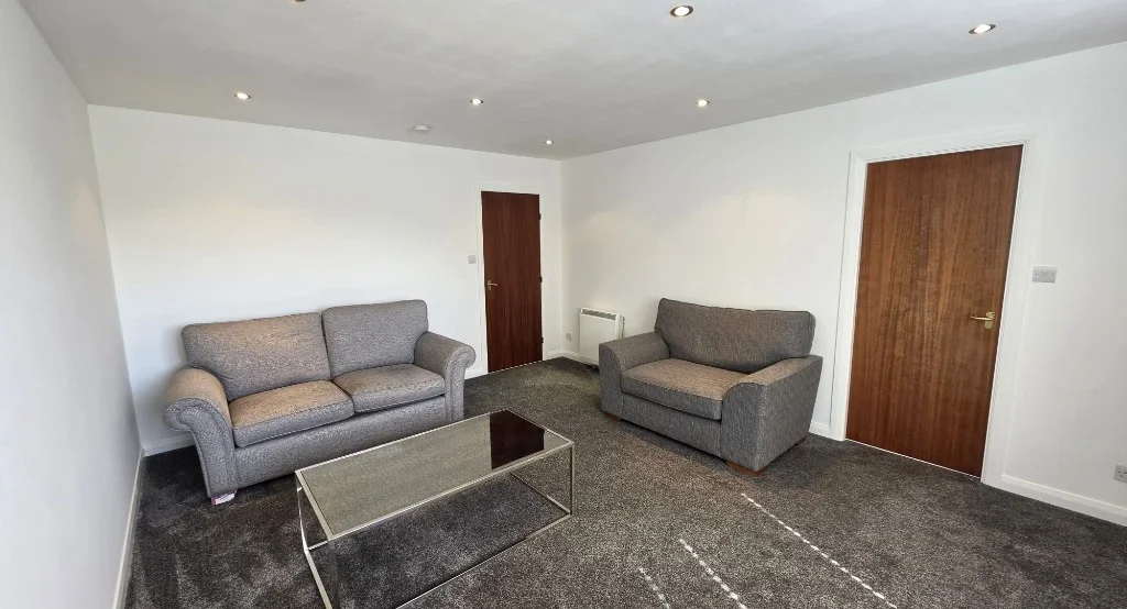 Flat Bloomfield Court in Aberdeen City