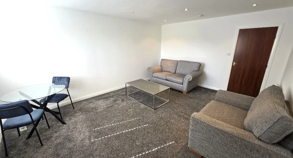 Flat Bloomfield Court in Aberdeen City