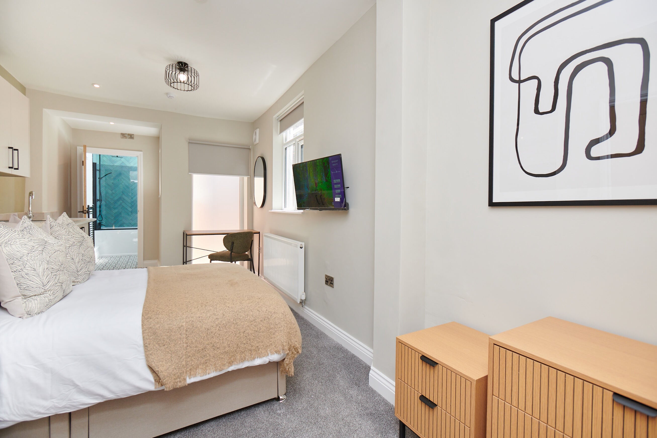 Room Hope Drive in Nottingham