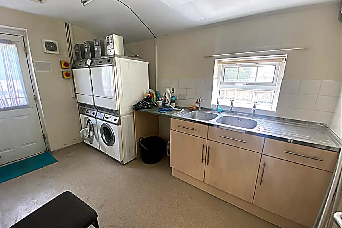 Flat Dalmally Gardens in Southampton