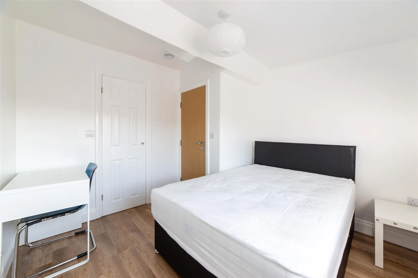 Flat Gowan Terrace in Newcastle upon Tyne