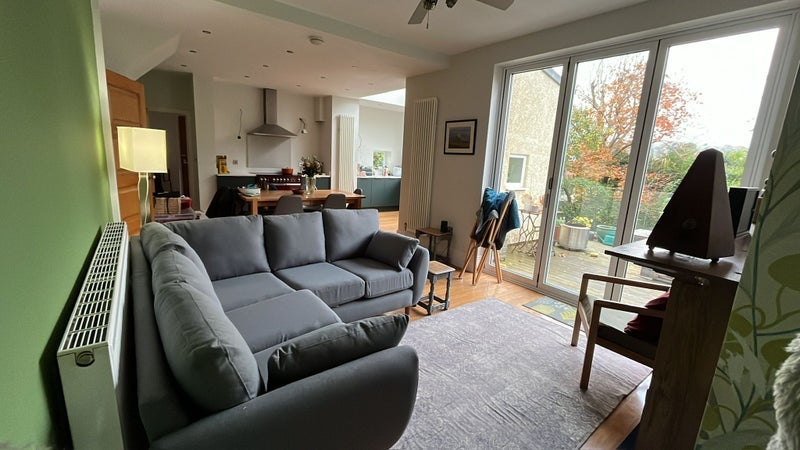 Room Clarendon Road in Sheffield