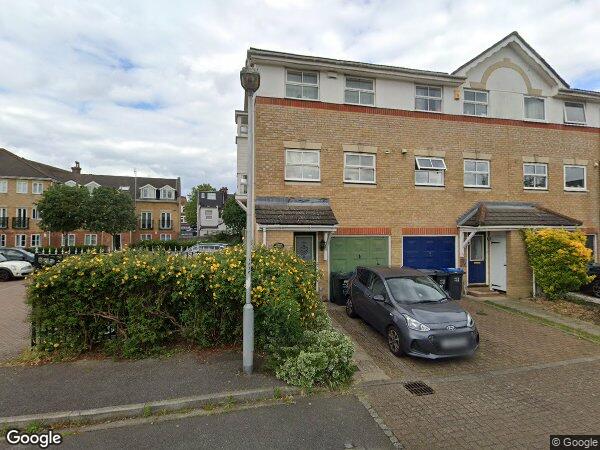 Room Whitstable Place in Greater London
