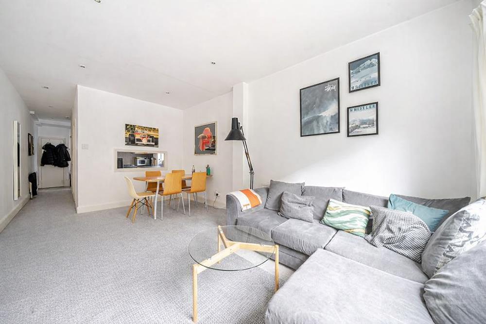 Flat Seymour Place in City of Westminster