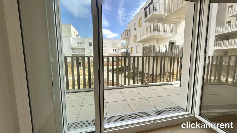 Flat Rue Chabrol in La Courneuve