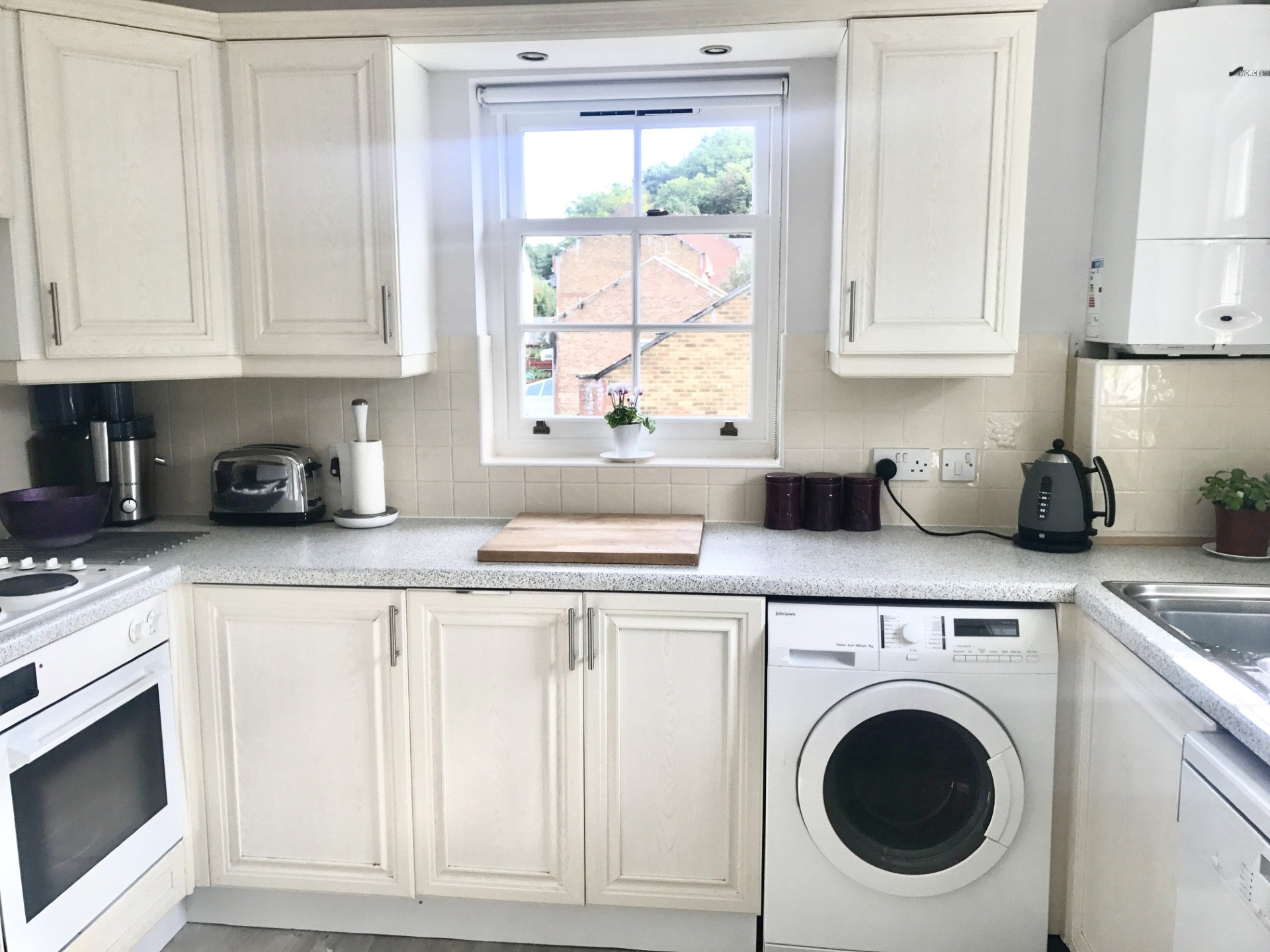 Flat Townside Place in Surrey Heath