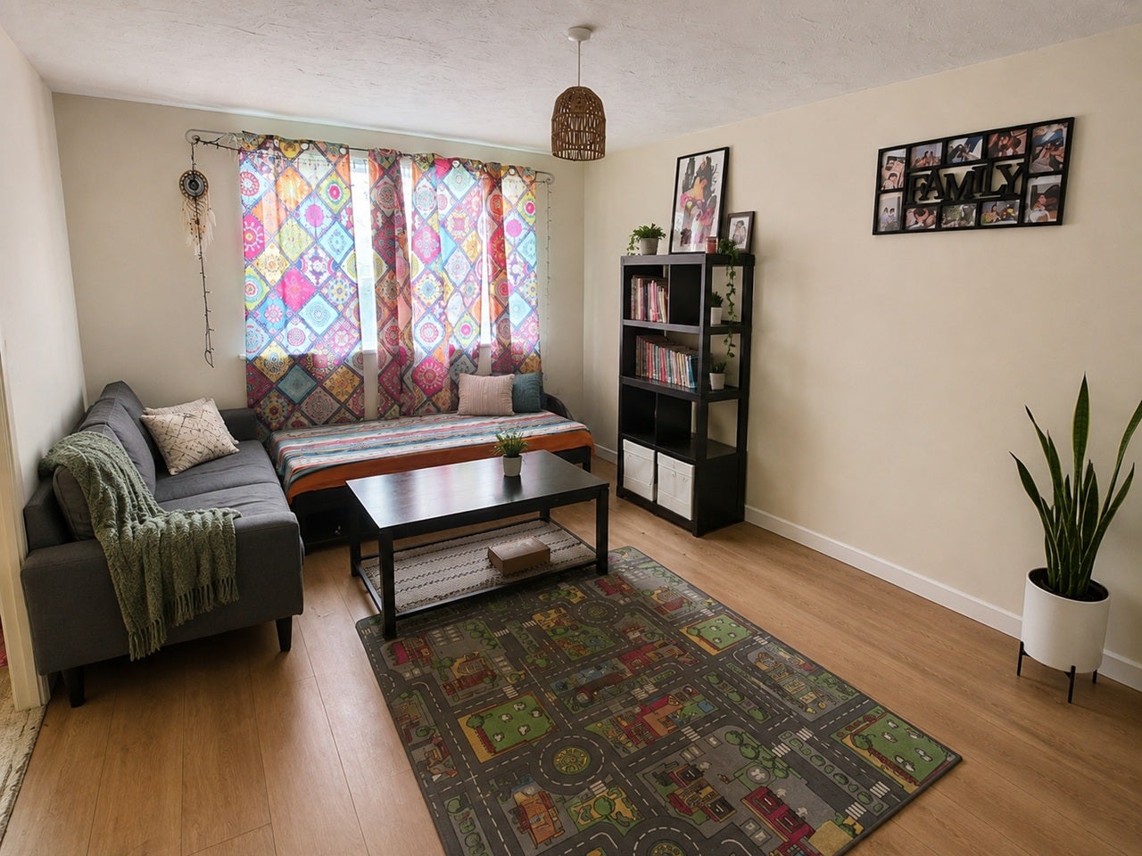 Flat Shortlands Close in Greater London