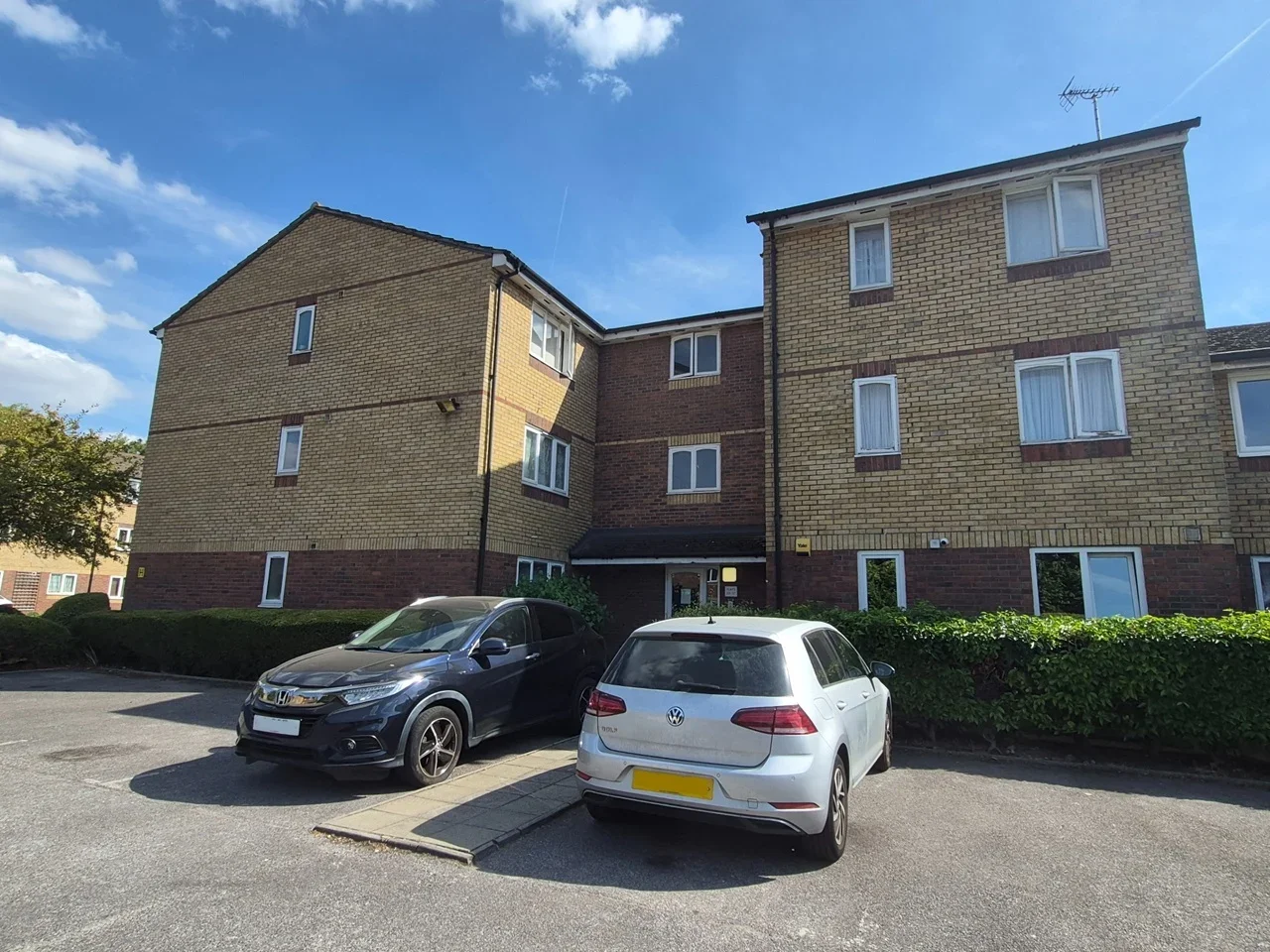 Flat Shortlands Close in Greater London