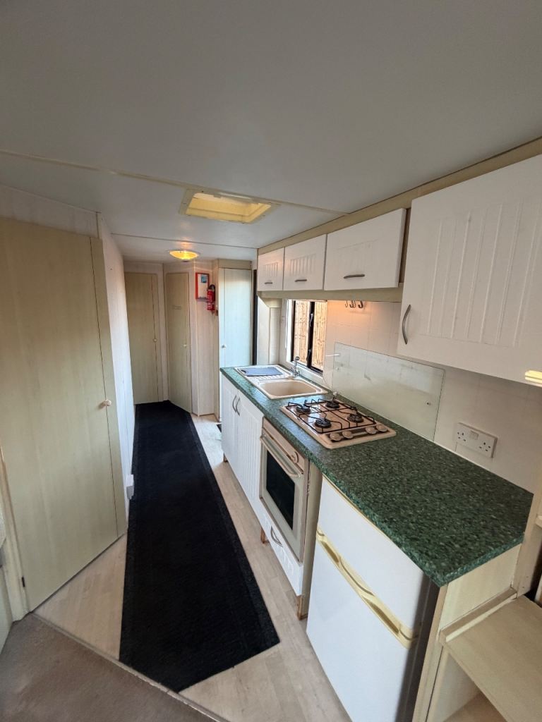 Flat Wokingham Lane in Arborfield