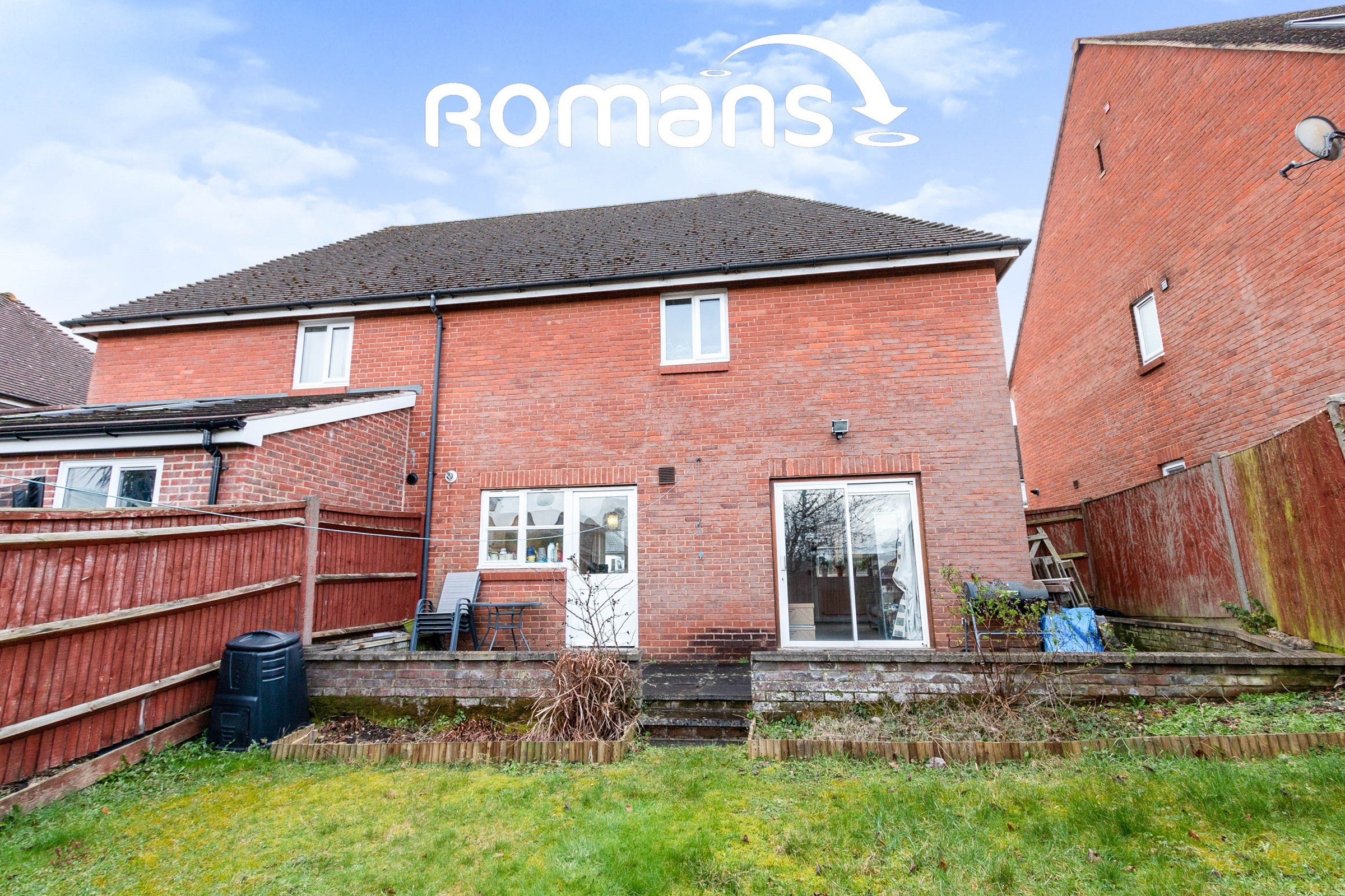 House Waterlily Close in Basingstoke and Deane
