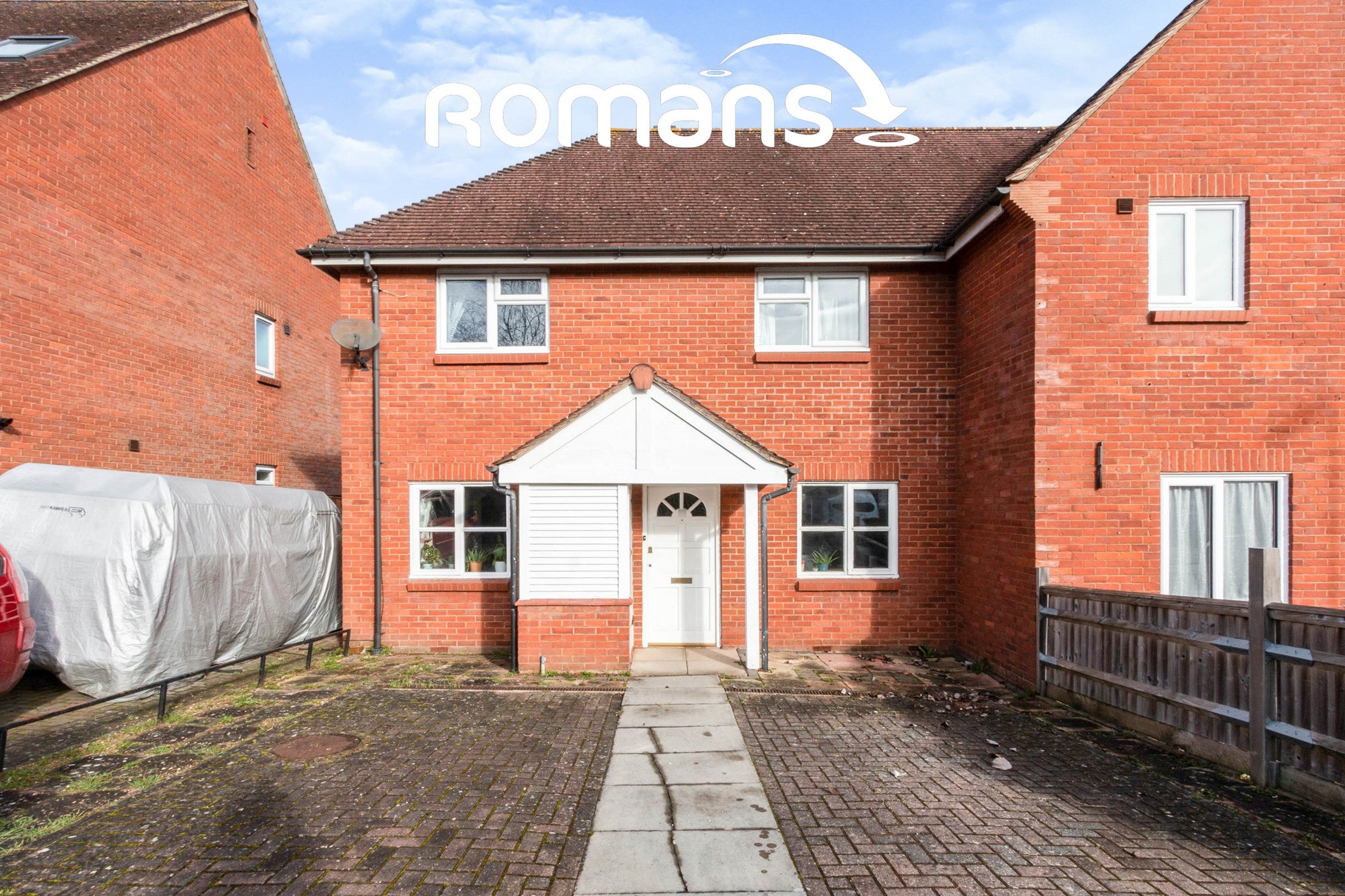 House Waterlily Close in Basingstoke and Deane
