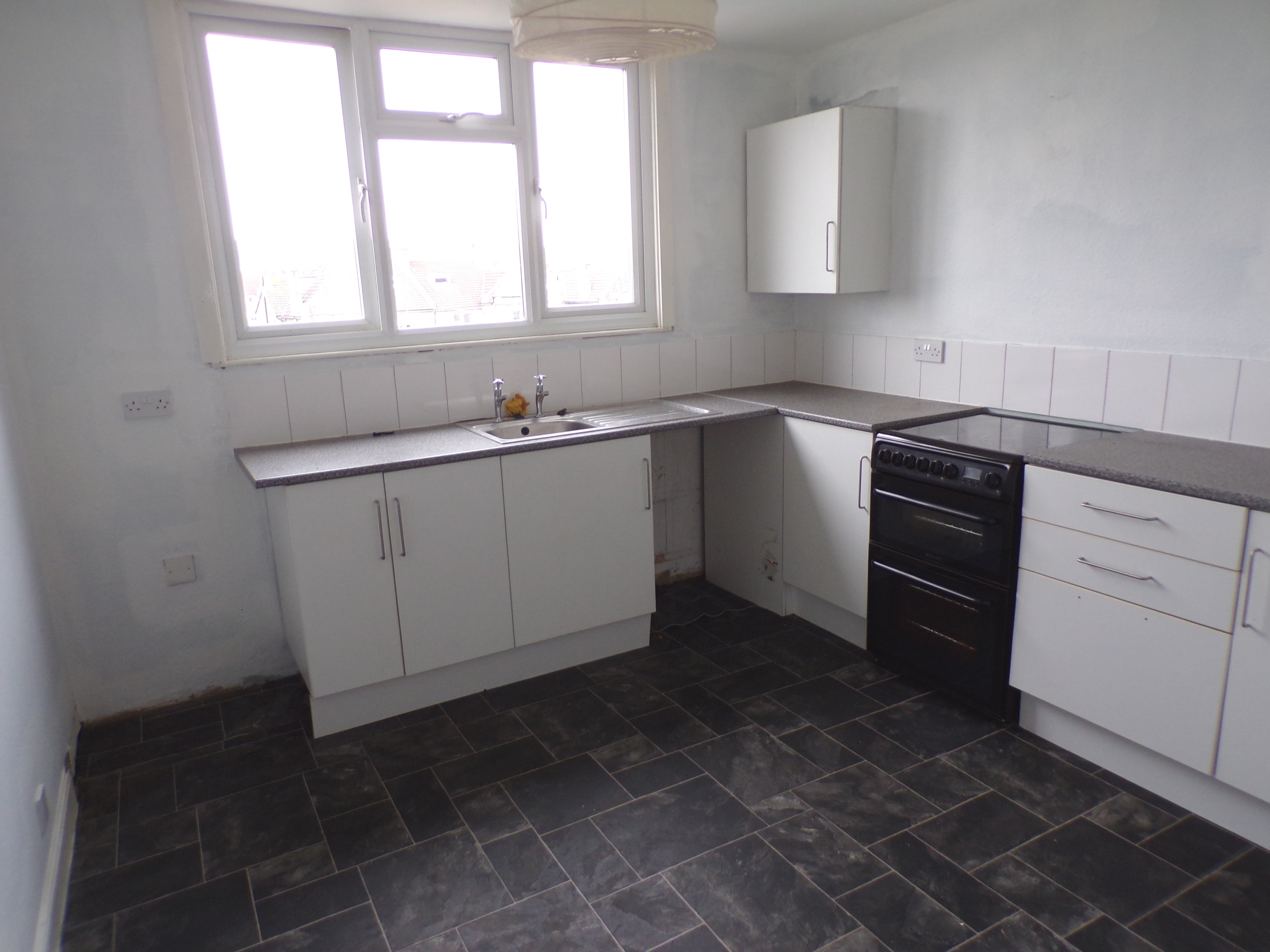 Flat Clarence Grove Road in Weston-super-Mare