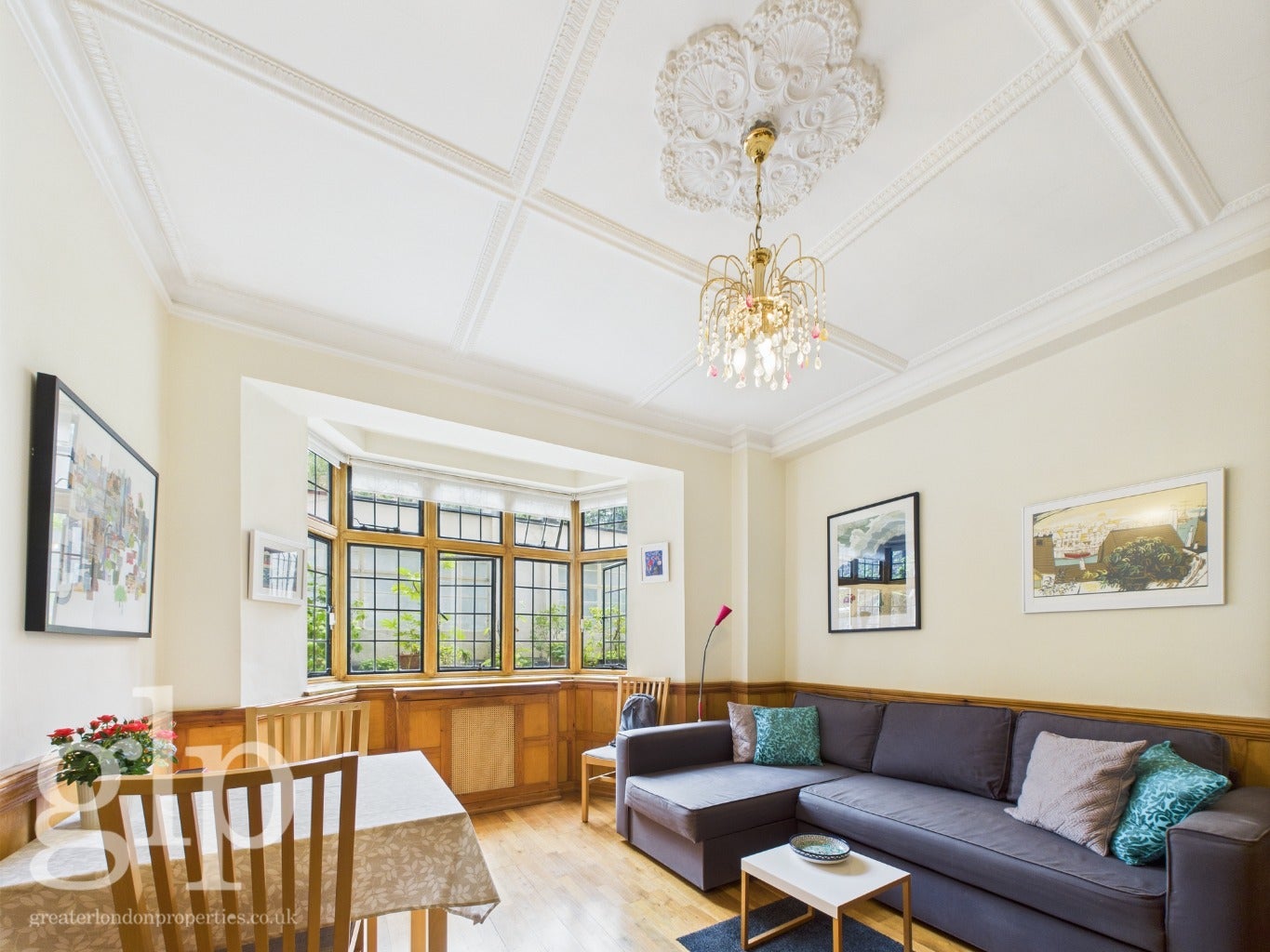 Flat Wakefield Mews in Greater London