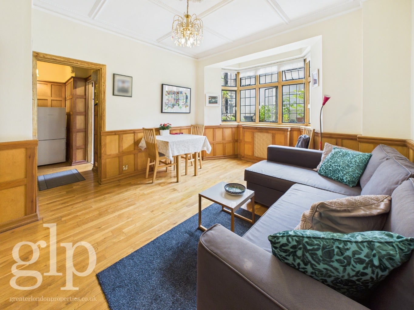 Flat Wakefield Mews in Greater London
