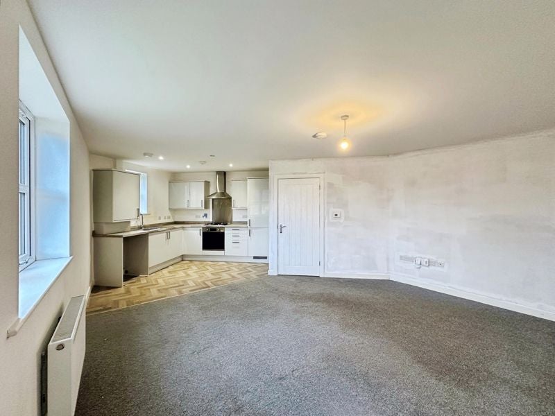Flat Grenville Court in Cramlington