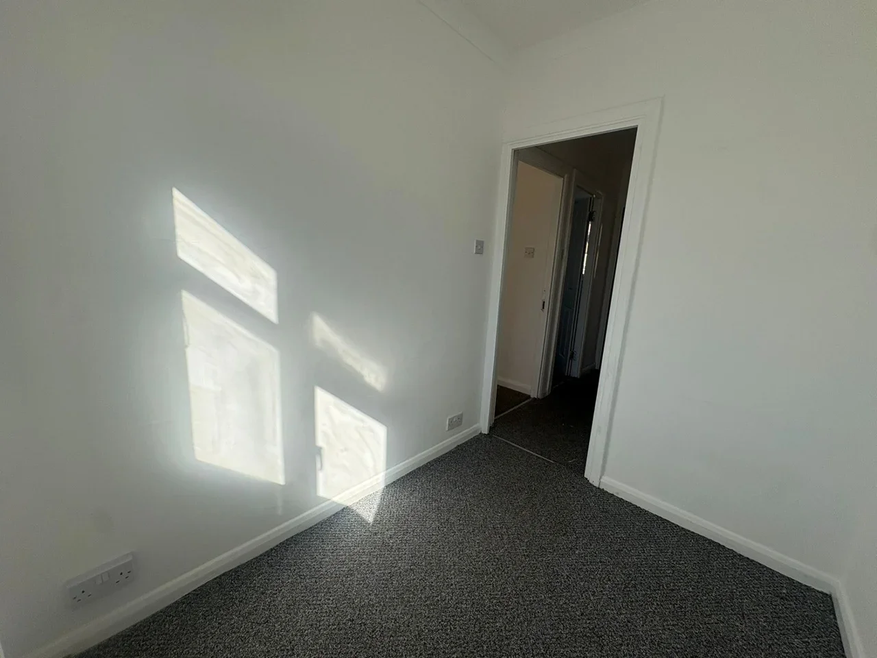 House New Barns Avenue in Greater London