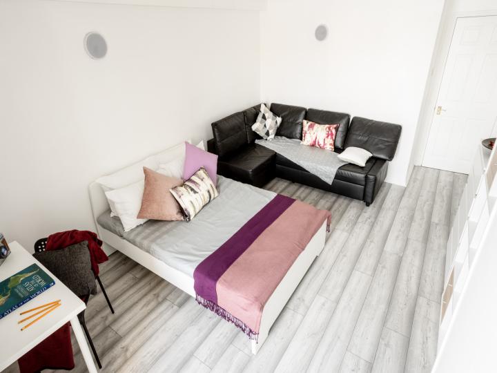 Flat Worgan Street in Greater London
