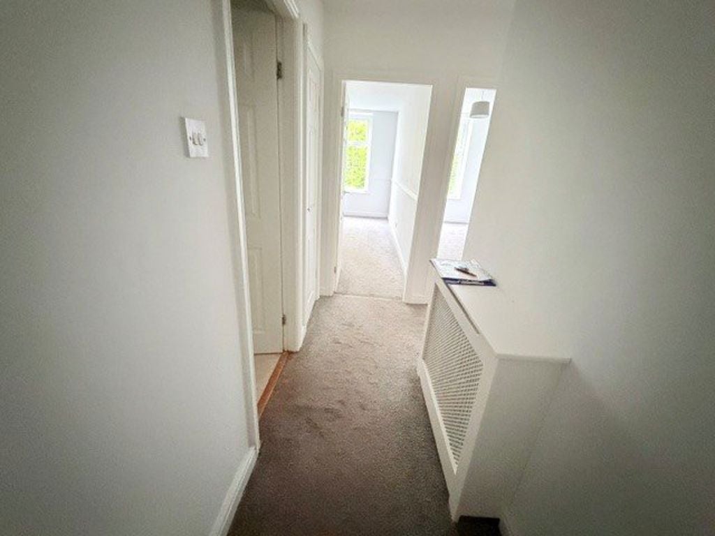 Flat Skipton Close in Hazel Grove