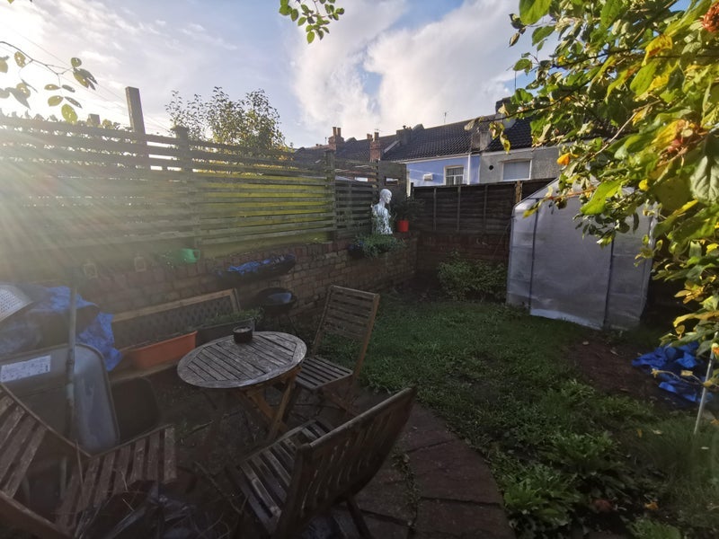 Room Raymend Road in Bristol