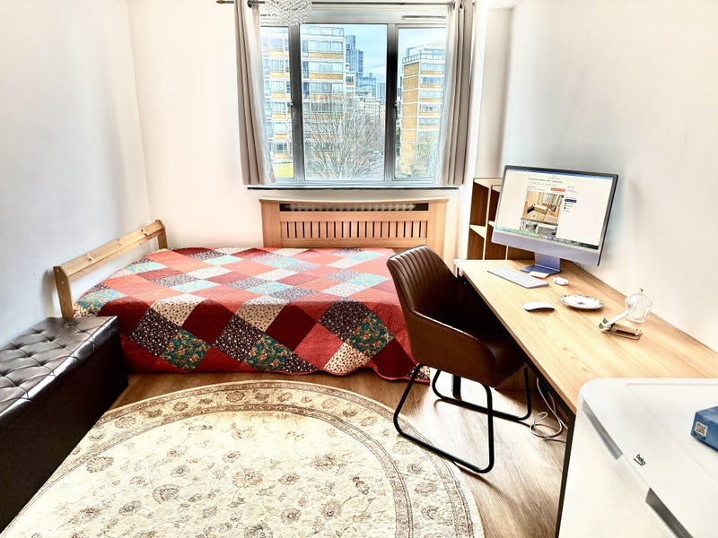 Room Lupus Street in City of Westminster