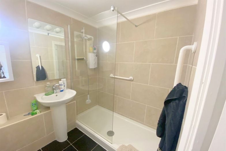 Flat Esplanade in Seaford