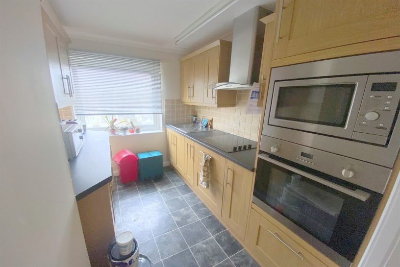 Flat Esplanade in Seaford
