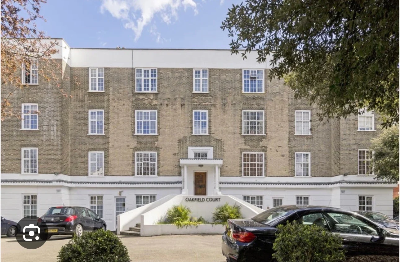 Flat Oakfield Court in Greater London