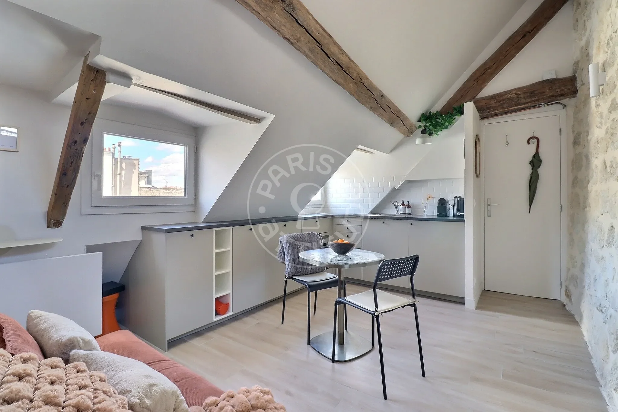 Appartement Rue Paul Lelong à Paris