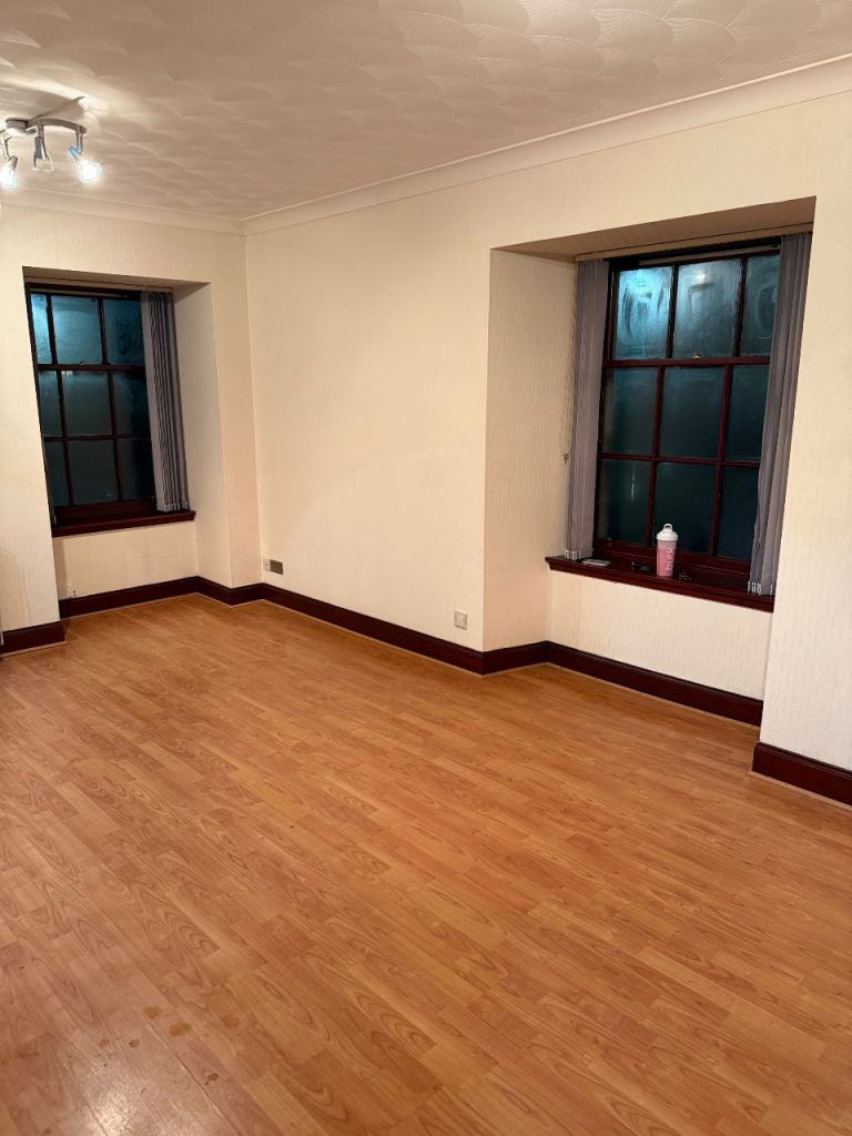 Flat Jamaica Street in Greenock