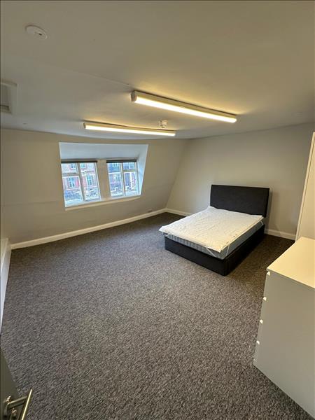 Flat Park Row in Bristol