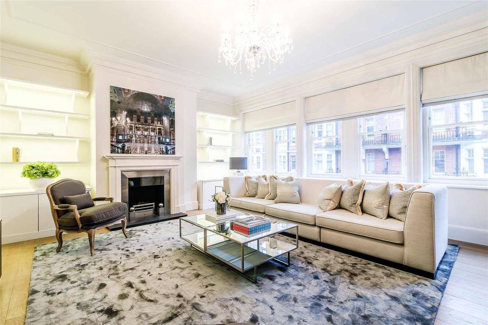 Flat Duke Street in City of Westminster