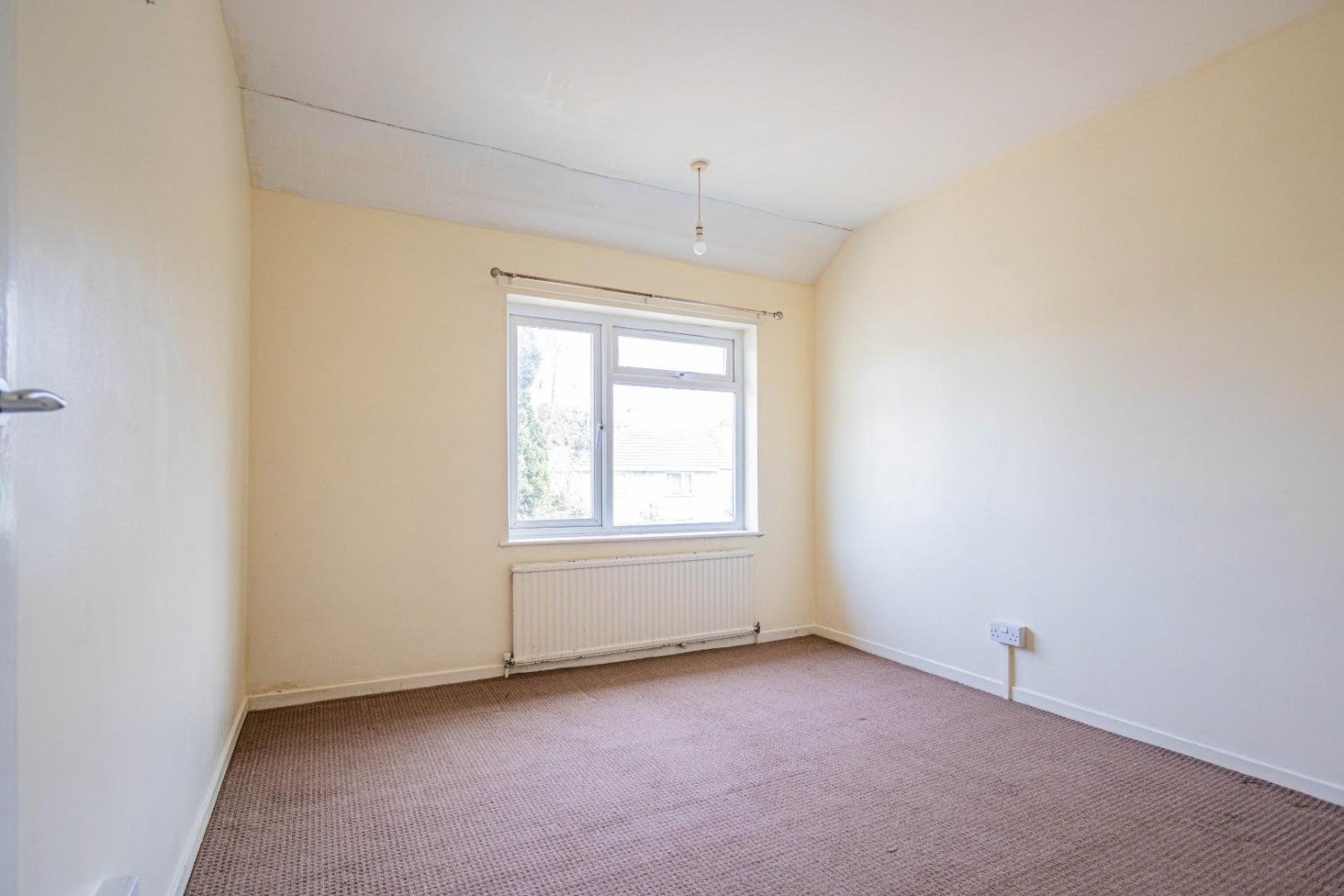 Flat Harmer Close in Bristol