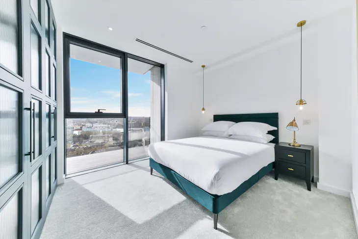 Flat Pennington Quay Walk in Greater London
