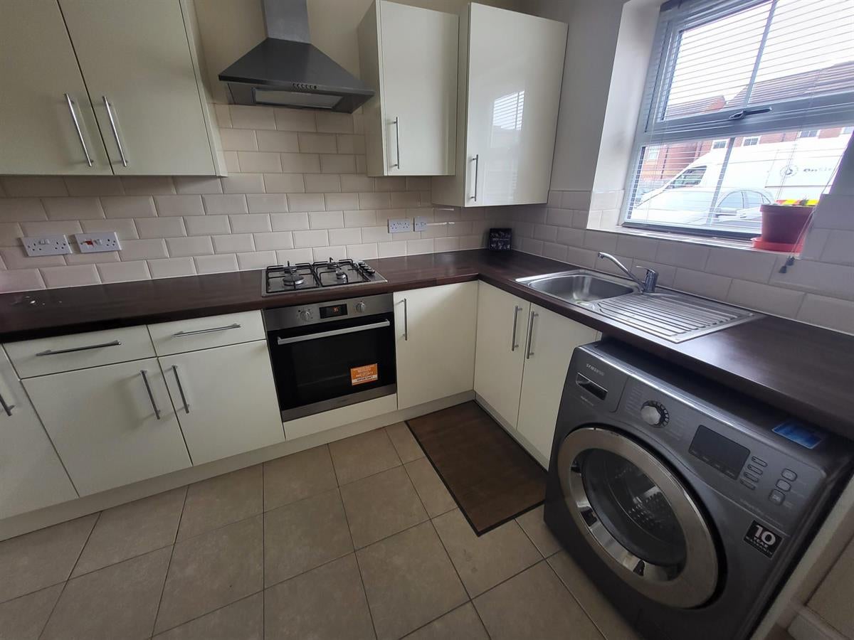 Flat Cosens Drive in Sandwell