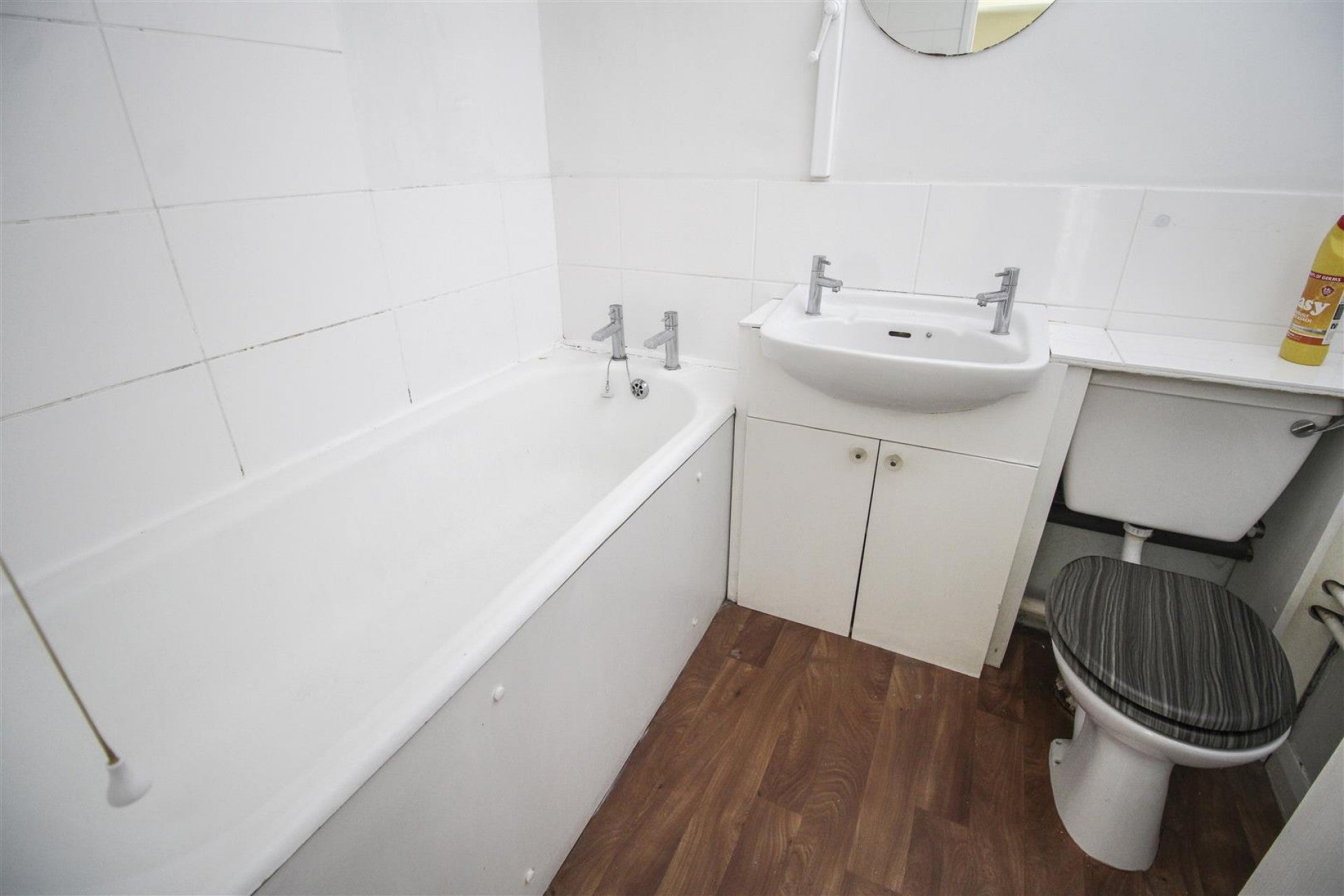 Flat Altham Grove in Harlow