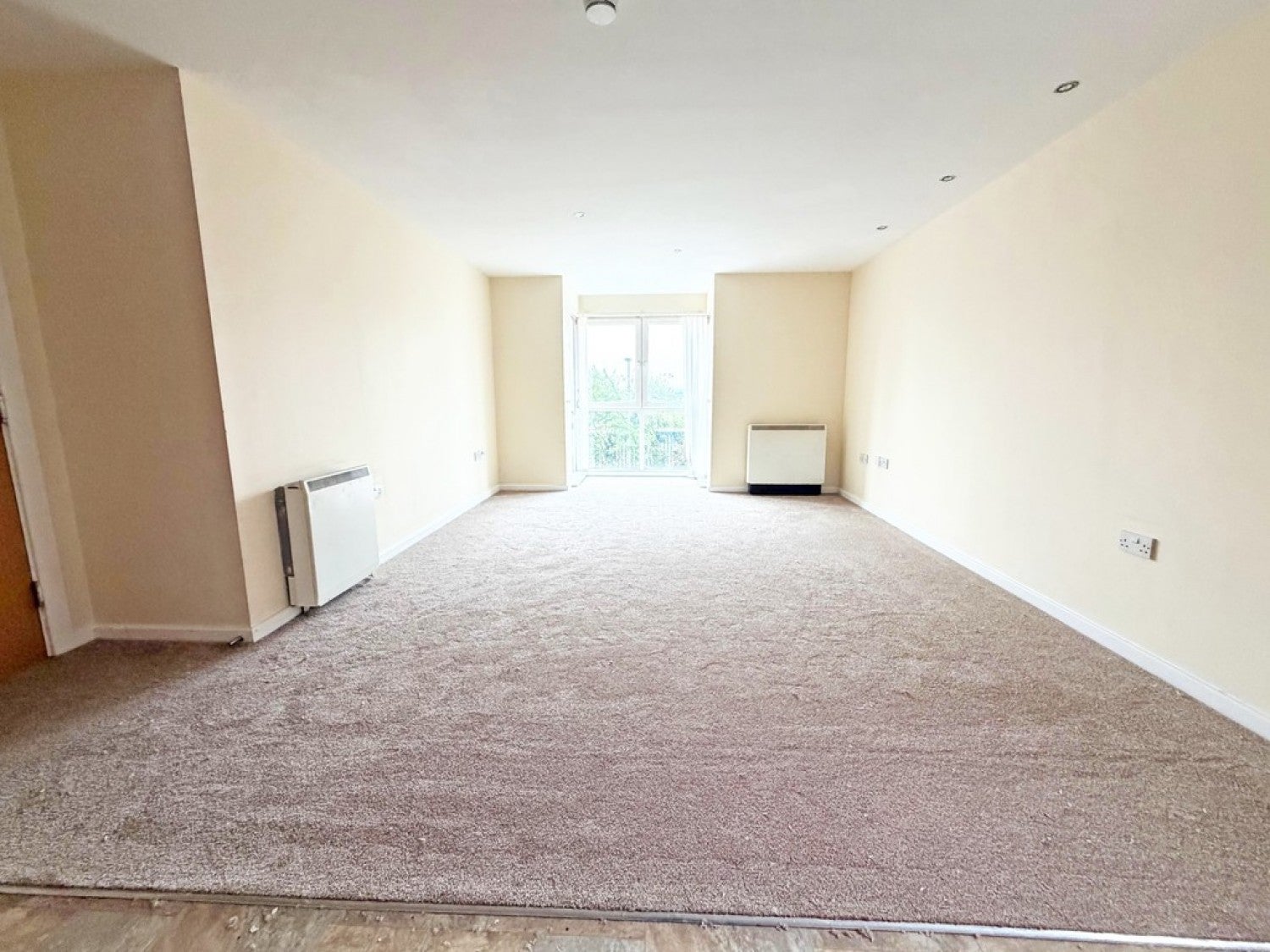 Flat Central Way in Warrington