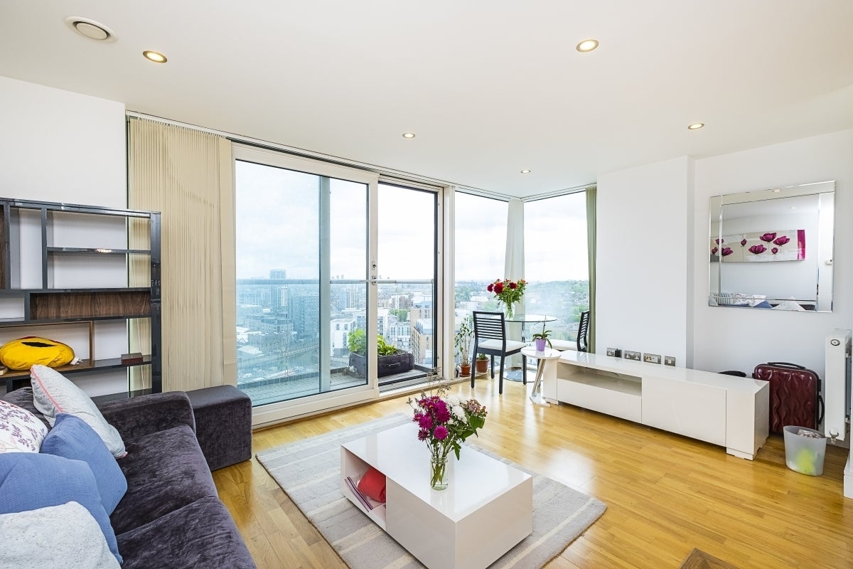 Flat Seager Place in Greater London